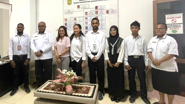 Mahasiswa Ilmu Ekonomi Resmi Selesaikan Magang di Bapenda Kota Jayapura